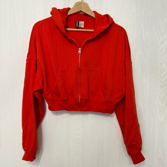 Divided Tops - Divided H & M Cropped zip up orange sweatshirt hoodie jacket size M